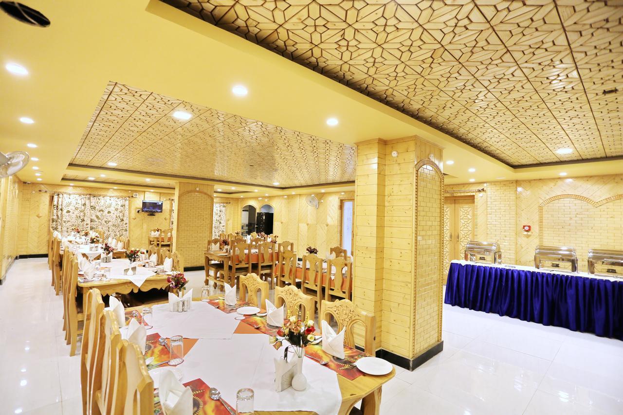 Hotel Shefaf Durgjan エクステリア 写真