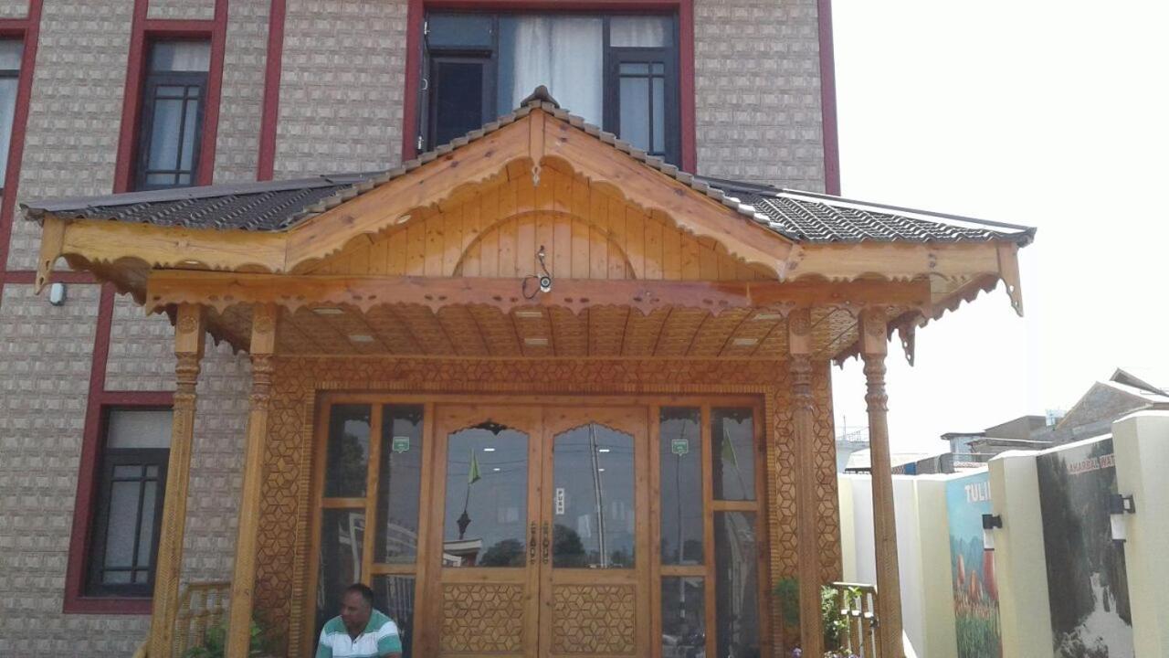 Hotel Shefaf Durgjan エクステリア 写真